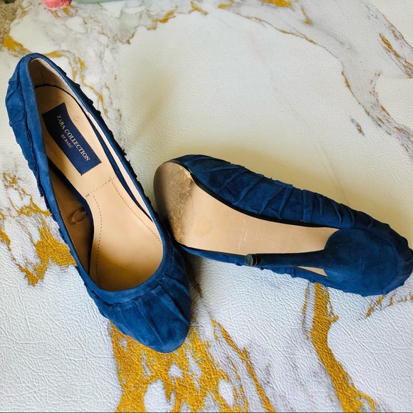 Zara Blue Suede Stilletos - Picture 4 of 11